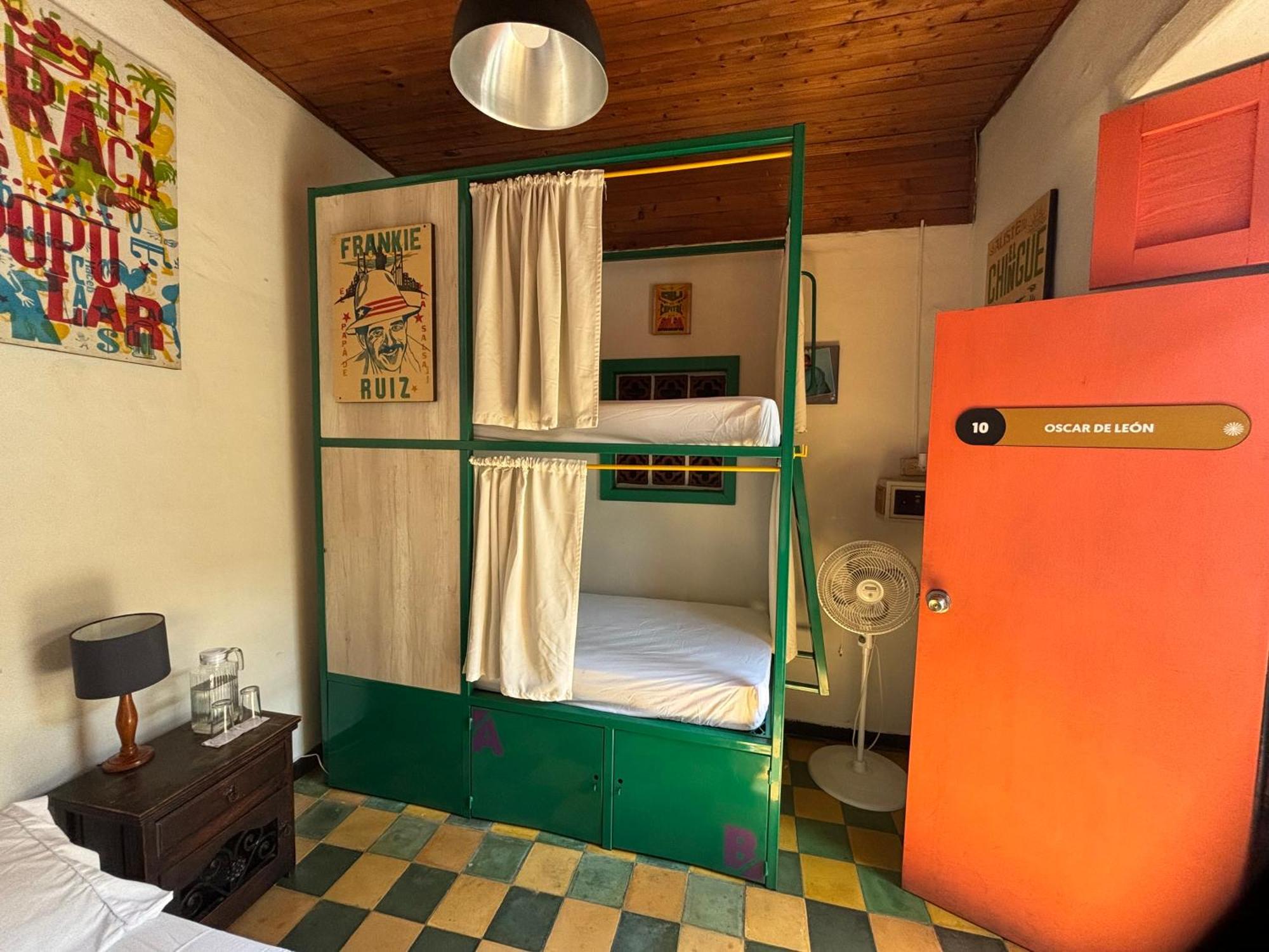 Viajero Hostel Cali & Salsa School Hotel 2*