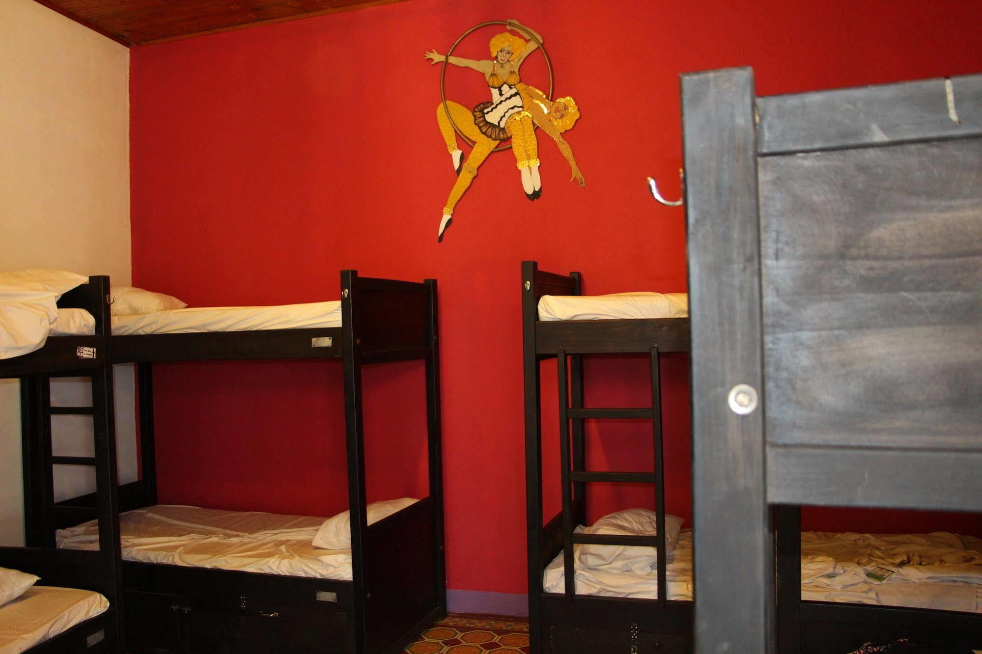 Viajero Hostel Cali & Salsa School Hotel 2*